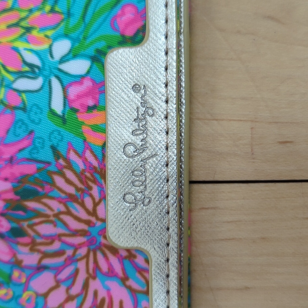 NWOT Lilly Pulitzer Snap ID Card Case - Picture 4 of 5